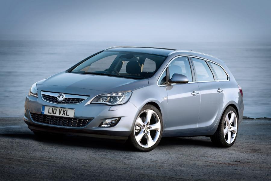  Vauxhall Astra Sports Tourer 2011 года  (фото 9 из 10)